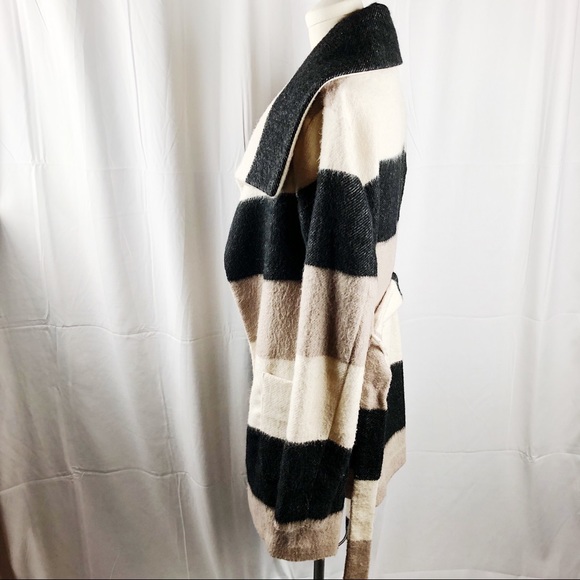 🌟HP🌟 H&M Divided Colorblock Wrap Coat - Picture 6 of 8